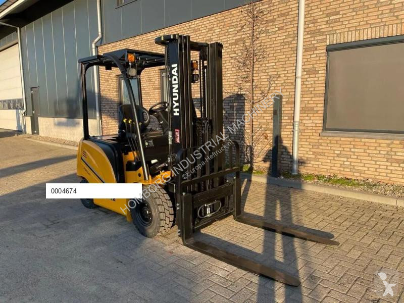 Løftetruck Hyundai 25B-7A 2.5 ton Triplex...