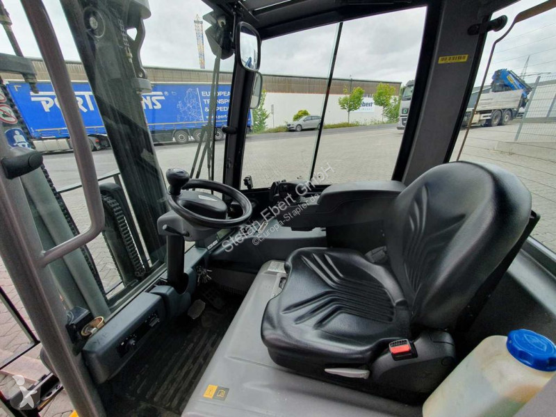 Stivuitor Jungheinrich EFG 215 / Triplex:...