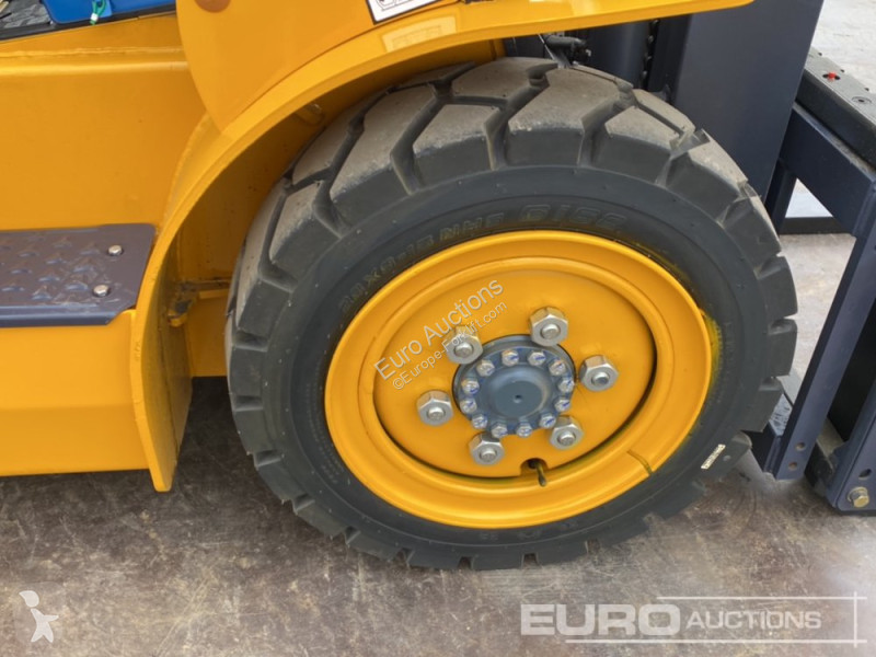 Carrello elevatore  HH30Z