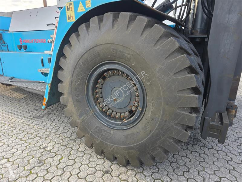 رافعة شوكية Konecranes SMV 42-1200B