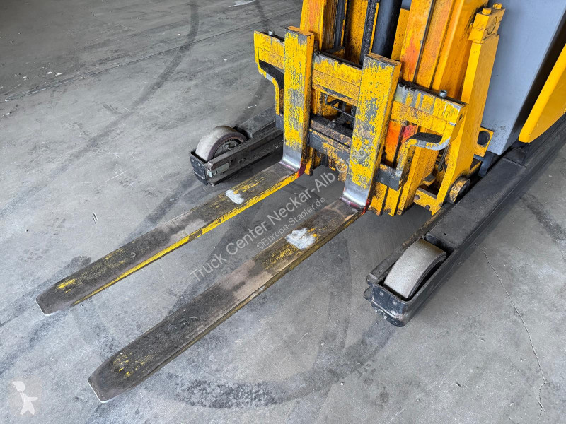 Retrak Jungheinrich   ETV 14 G - 710 DZ Triplex...