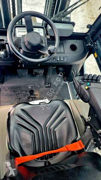 رافعة شوكية Unicarriers J1F4A40LQ  GX40