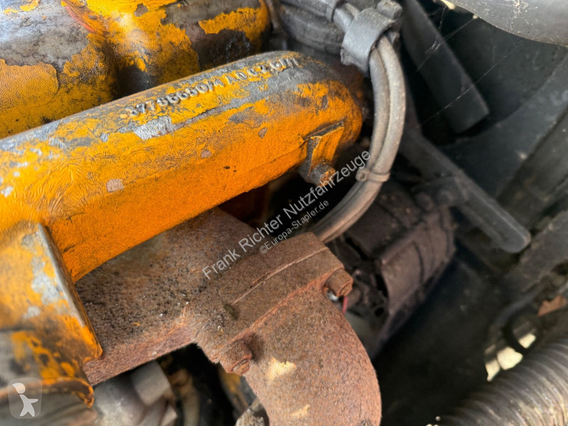 رافعة شوكية Caterpillar DP30
