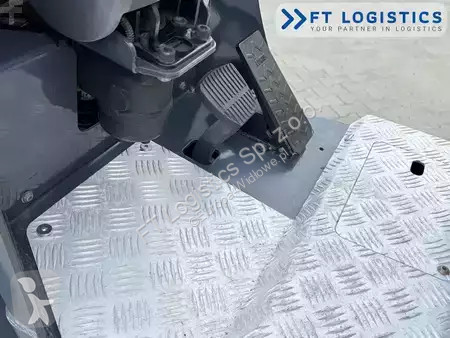 Teleskopický manipulátor Aisle Master