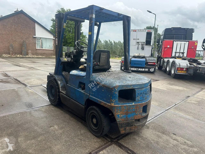 رافعة شوكية Hyster H3.00XM - 3 TON