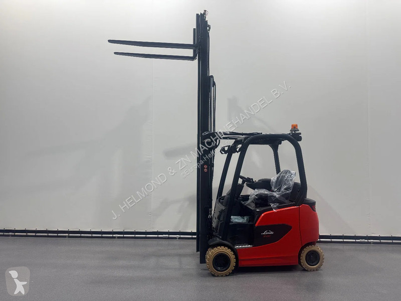 Vysokozdvižný vozík Linde 1251  PH01