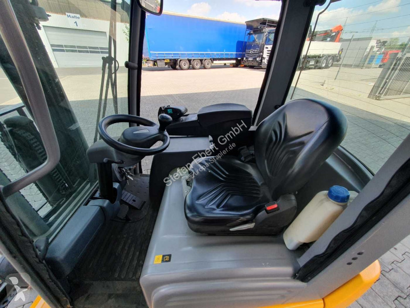 Lyfttruck Jungheinrich EFG 215 / Triplex:...