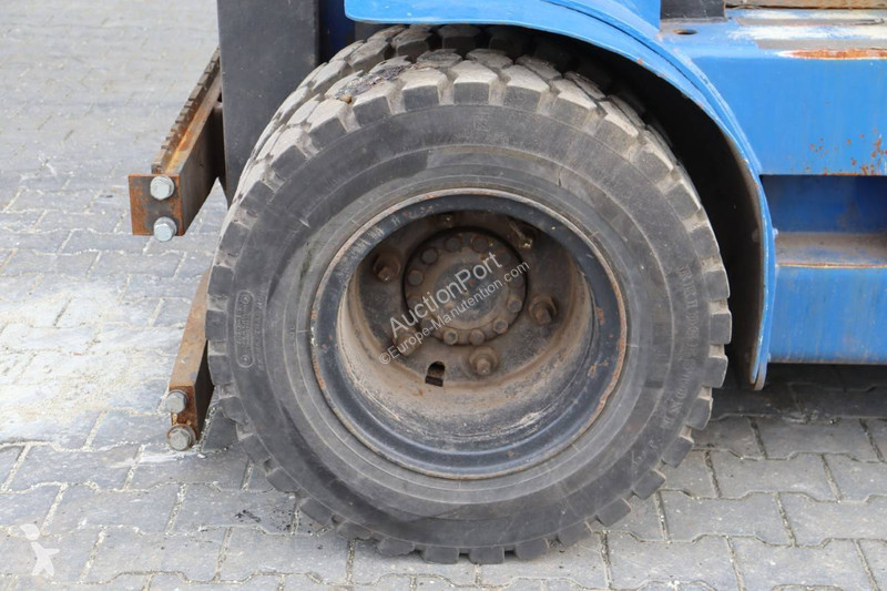 رافعة شوكية Mitsubishi