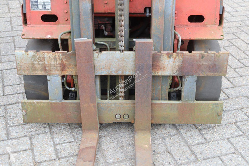 رافعة شوكية Linde H15 D