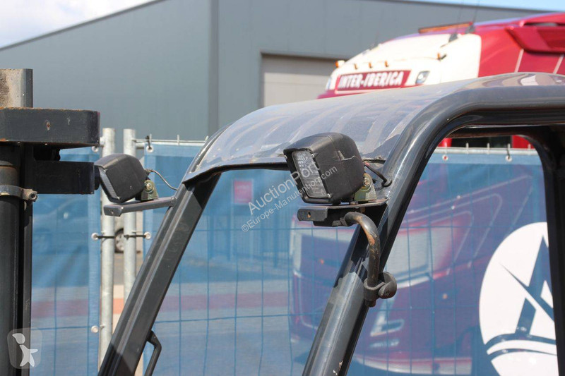 Chariot élévateur Ausa CH-150 X4