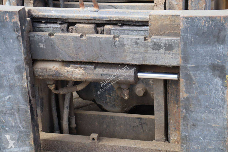 Carretilla elevadora Caterpillar DP30