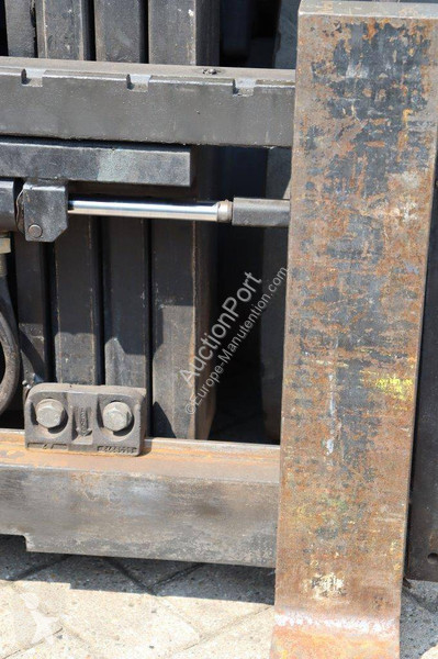Teleskopický manipulátor Hyster H3.20XM