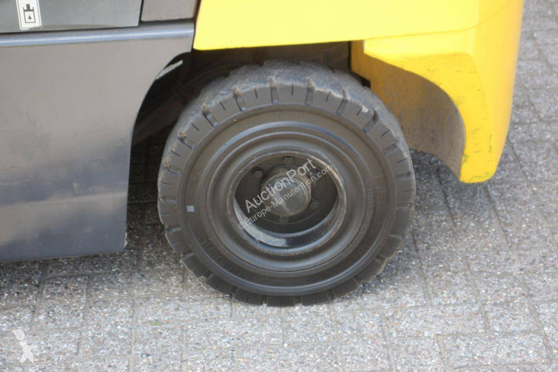 Chariot élévateur Doosan D33S-3
