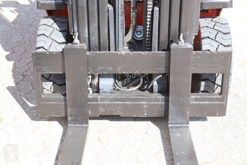 Carretilla elevadora Cesab C4E250V