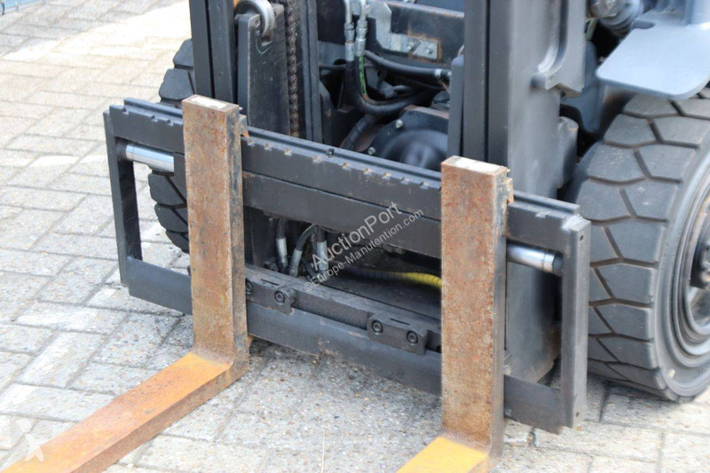 Carretilla elevadora Toyota 02-2FG25