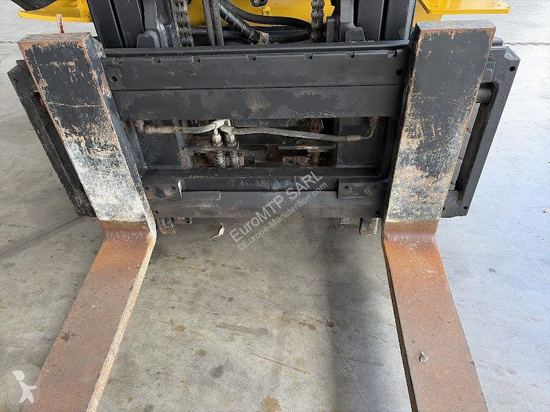 Empilhador elevador Yale  GDP40VX6