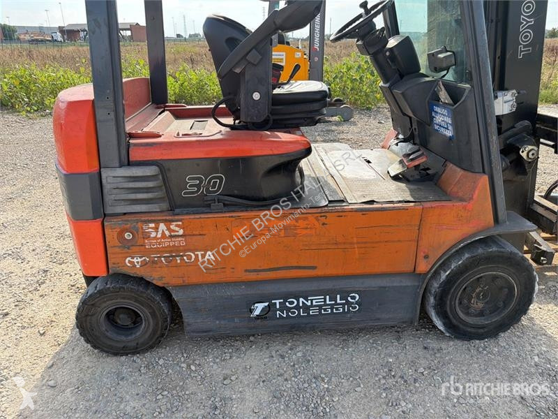 Empilhador elevador Toyota -30 3000 kg Electric...