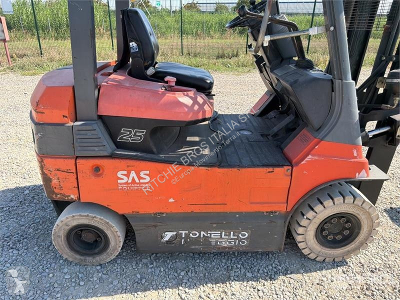 Empilhador elevador Toyota 7FBH25