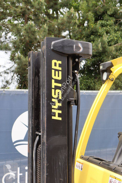 Forklift