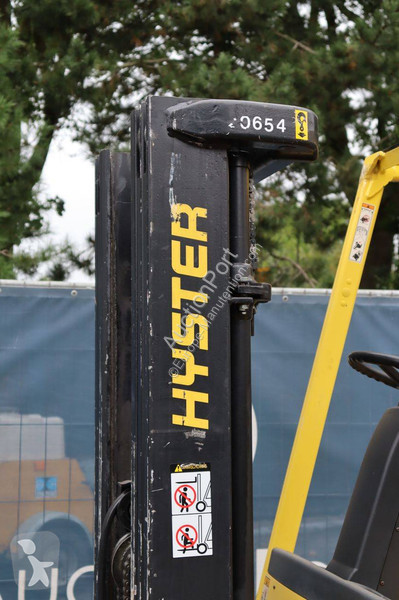 Hyster E3.00XM-847 Forklift