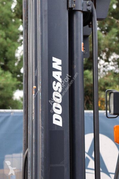 Doosan G30G Forklift