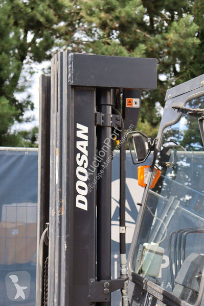 Doosan G30G Forklift