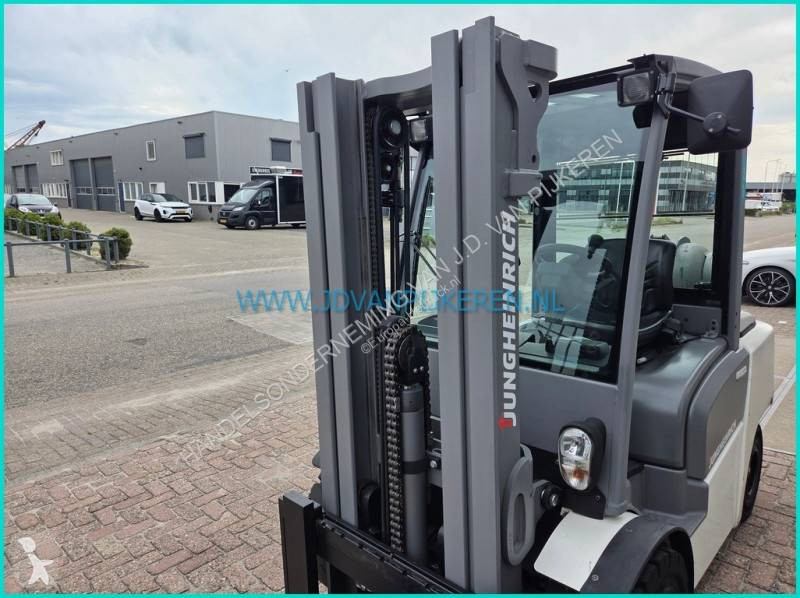 Heftruck Jungheinrich TFG430...