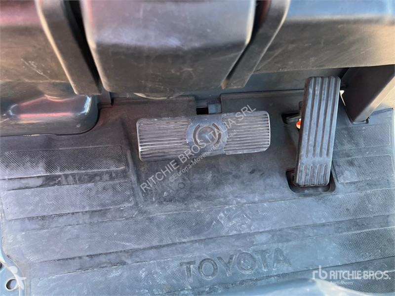 Chariot élévateur Toyota 8FBE20T 1500 kg...