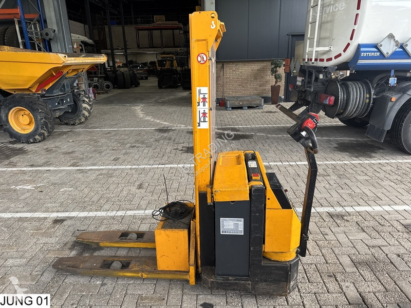 Stivuitor Jungheinrich Reachtruck 290 cm lift...