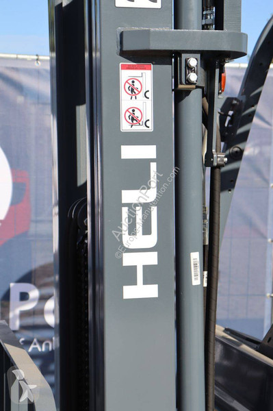 Carretilla elevadora Heli CPD25