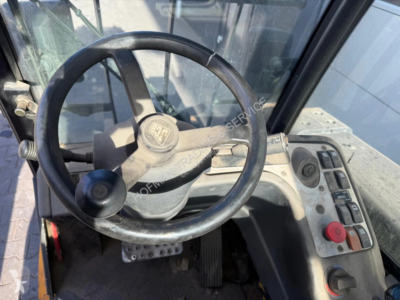 رافعة شوكية JCB TLT30