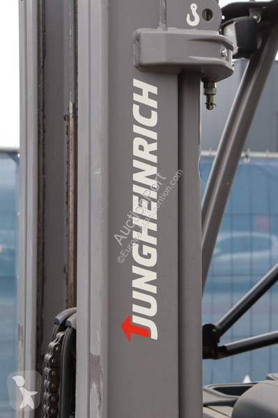 Carretilla elevadora Jungheinrich 425S