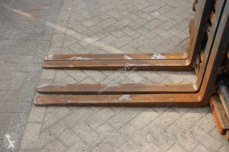 Carretilla elevadora Linde 01