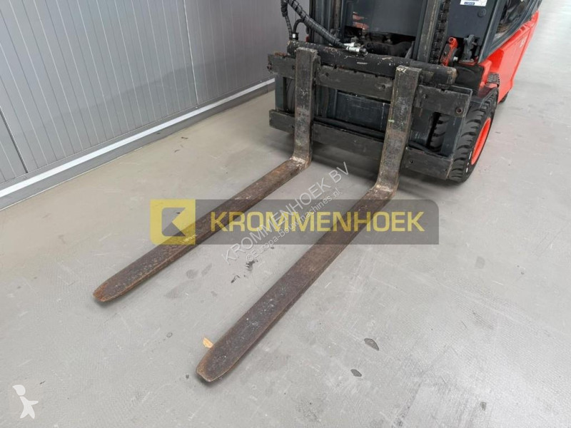 Chariot élévateur Linde E 20 P-02