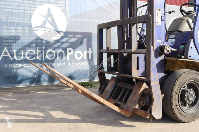 Chariot élévateur Komatsu FD25T-12