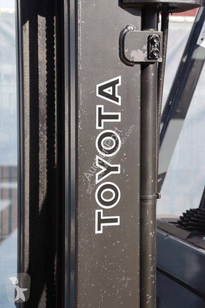 Chariot élévateur Toyota 7FB10