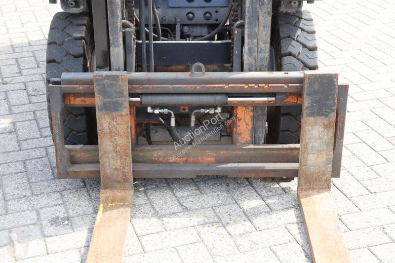 Chariot élévateur Toyota 02-5FDF25