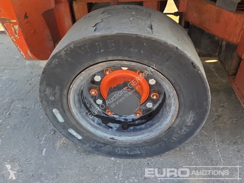 Chariot élévateur Nissan FGD02A300