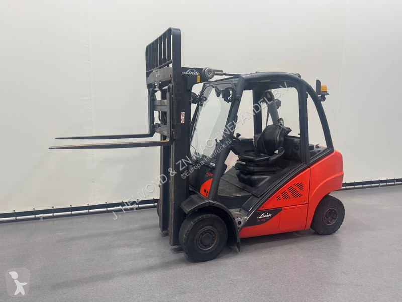 Chariot élévateur Linde 393 H 25 D-02