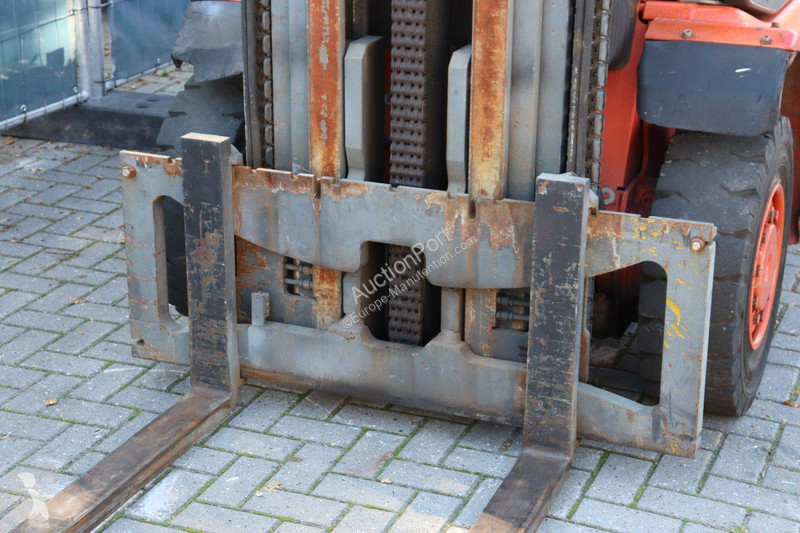 Chariot élévateur Linde D-04