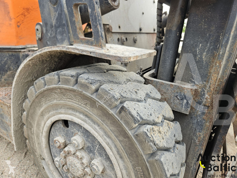 Empilhador elevador Doosan D30 G