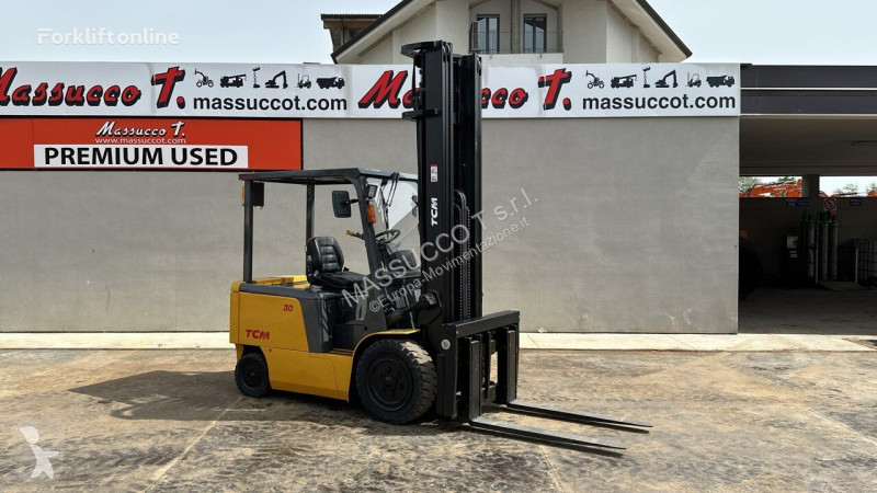 Carrello elevatore TCM FB30-7V