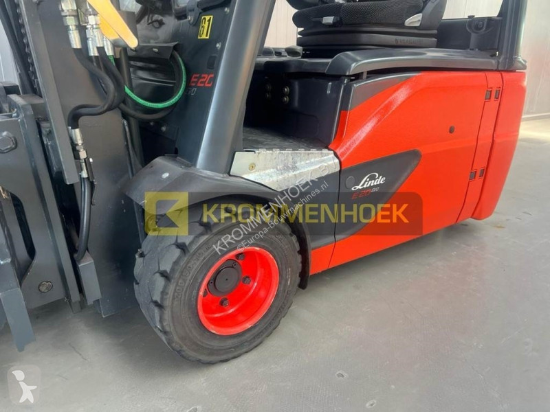 Teleskopický manipulátor Linde E 20 L Quick...