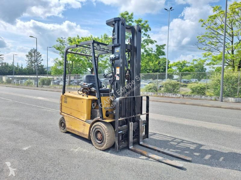 Heftruck Caterpillar KP