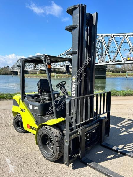 Chariot élévateur Clark  S35D