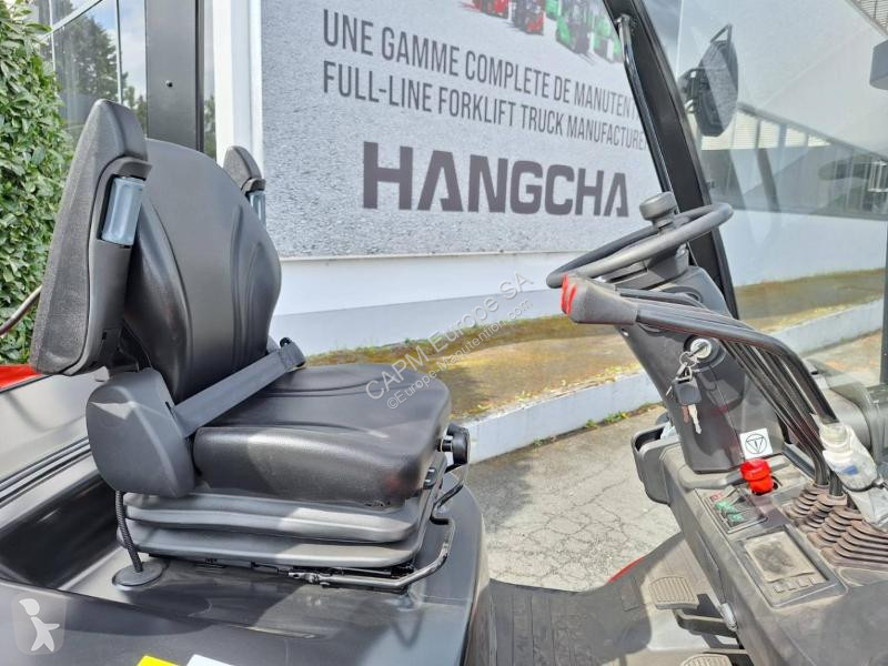 Teleskopický manipulátor Hangcha G-2
