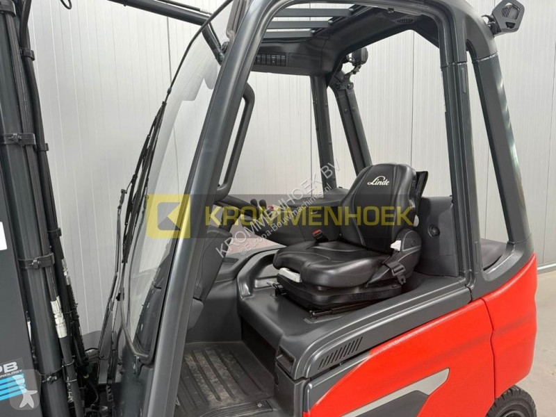 Heftruck Linde E 25 Triplex 7410 mm