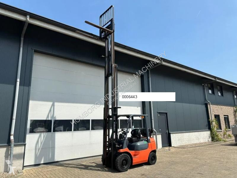 Heftruck Toyota 2.5 ton Triplex Freelift...