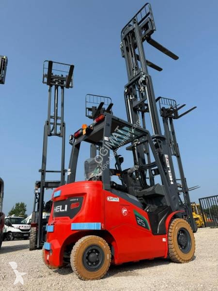 Stivuitor Heli 2,5T électrique