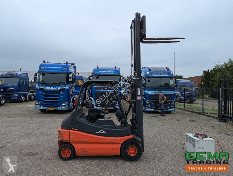 Heftruck Linde E30 02 - 4058 hrs - Duplex Mast...